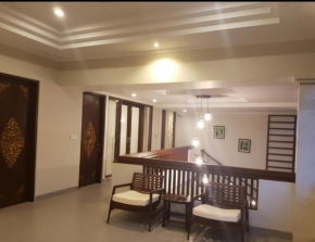 Villa Megaraya
